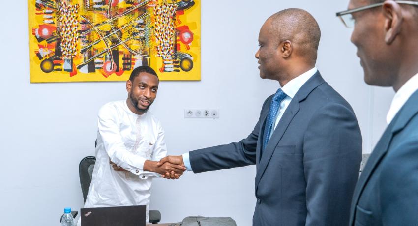 Visite du Ministre Abdourahmane Sarr au Personnel de l'UNAPPP Point E