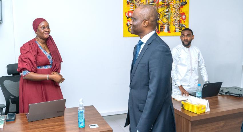 Visite du Ministre Abdourahmane Sarr au Personnel de l'UNAPPP Point E